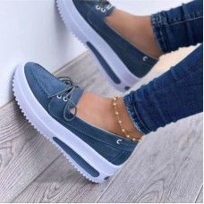 Large Size Women Solid Color Casual Comfy Platform Sneakers